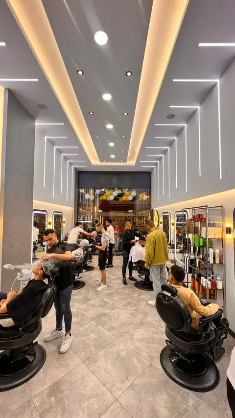 Dubai Hair Artist — busy salon