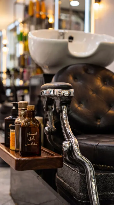 Dubai Hair Artist — details